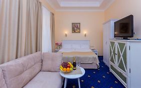 Casa Leto Private Hotel в Санкт Петербурге